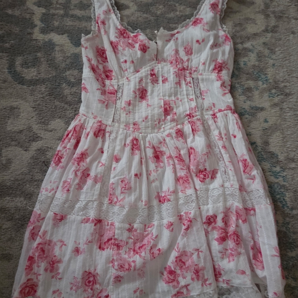 Aeropostale Pink and White Patterned Top